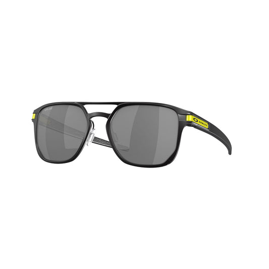 Oakley Latch Alpha Sunglasses CLOSEOUT - Matte Black/PRIZM Black