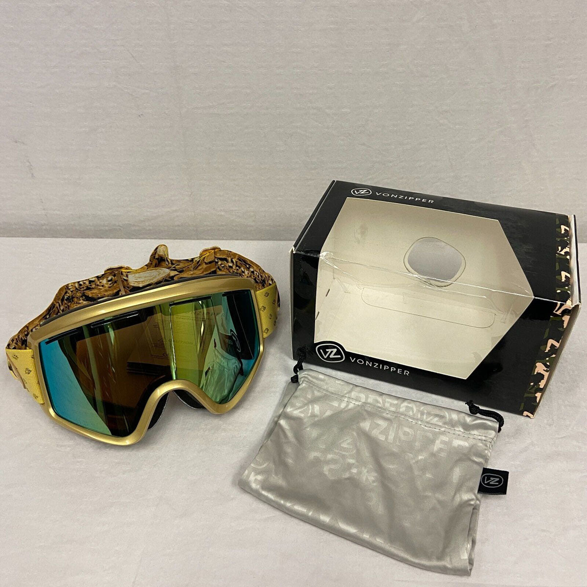 VonZipper Cleaver Snow Goggles - Glam Gold / Gold Chrome Lens (OPEN-BOX)