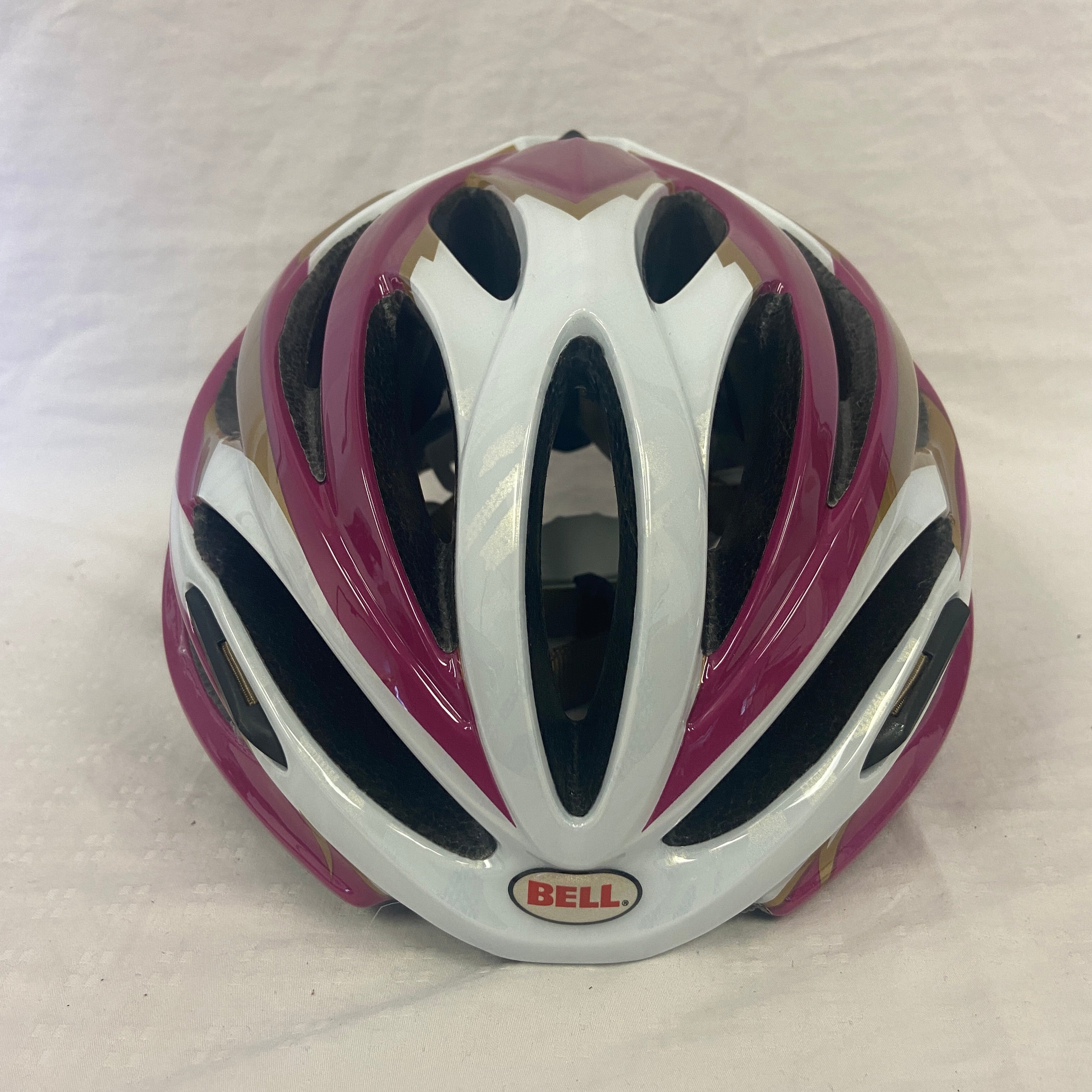 Fashion bell array helmet